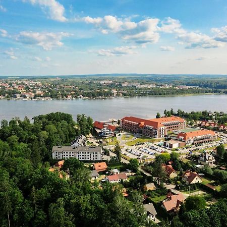 Radisson Blu Resort & Conference Center, Ostroda Mazury Kültér fotó Aerial view