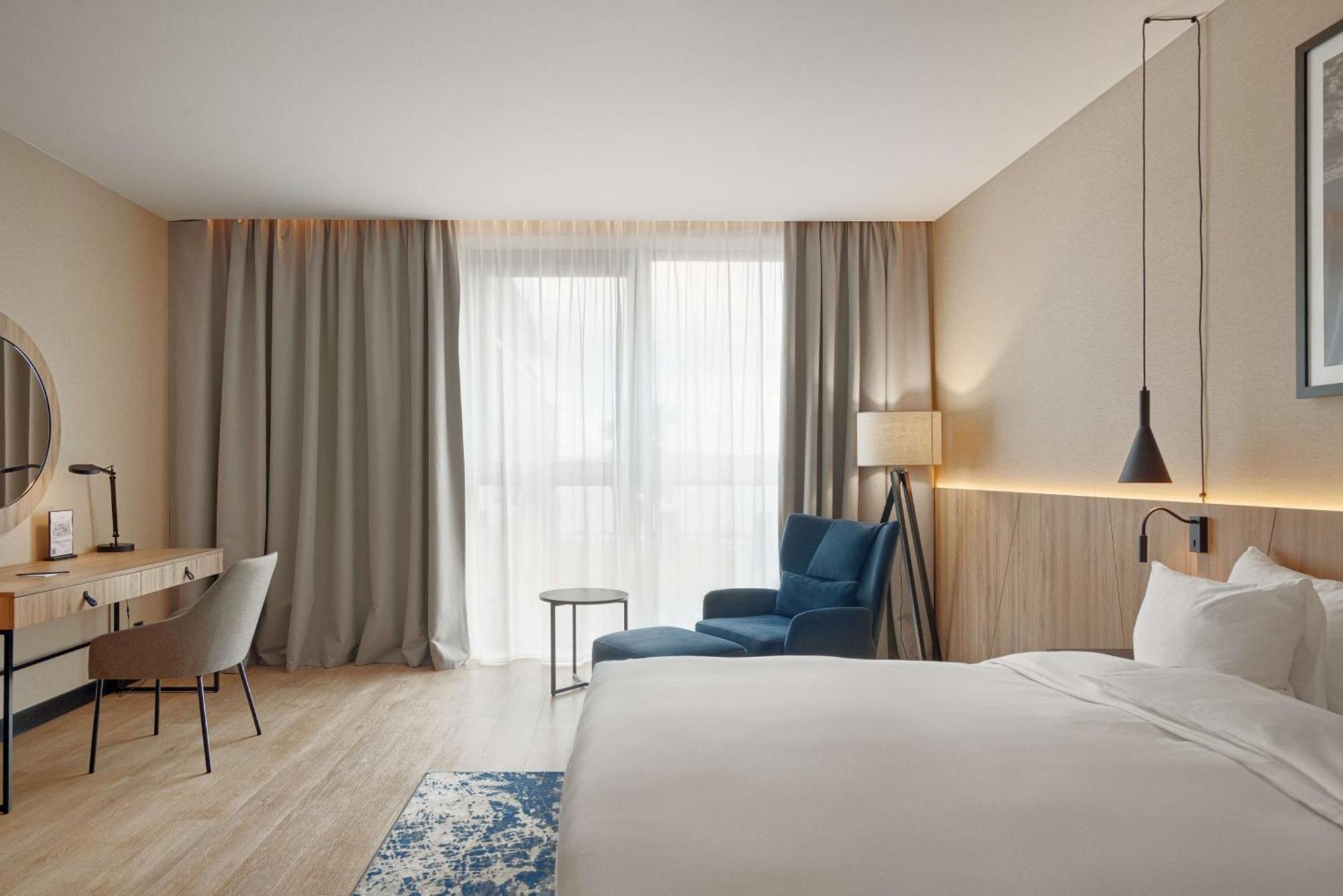 Radisson Blu Resort & Conference Center, Ostroda Mazury Kültér fotó A room at the hotel