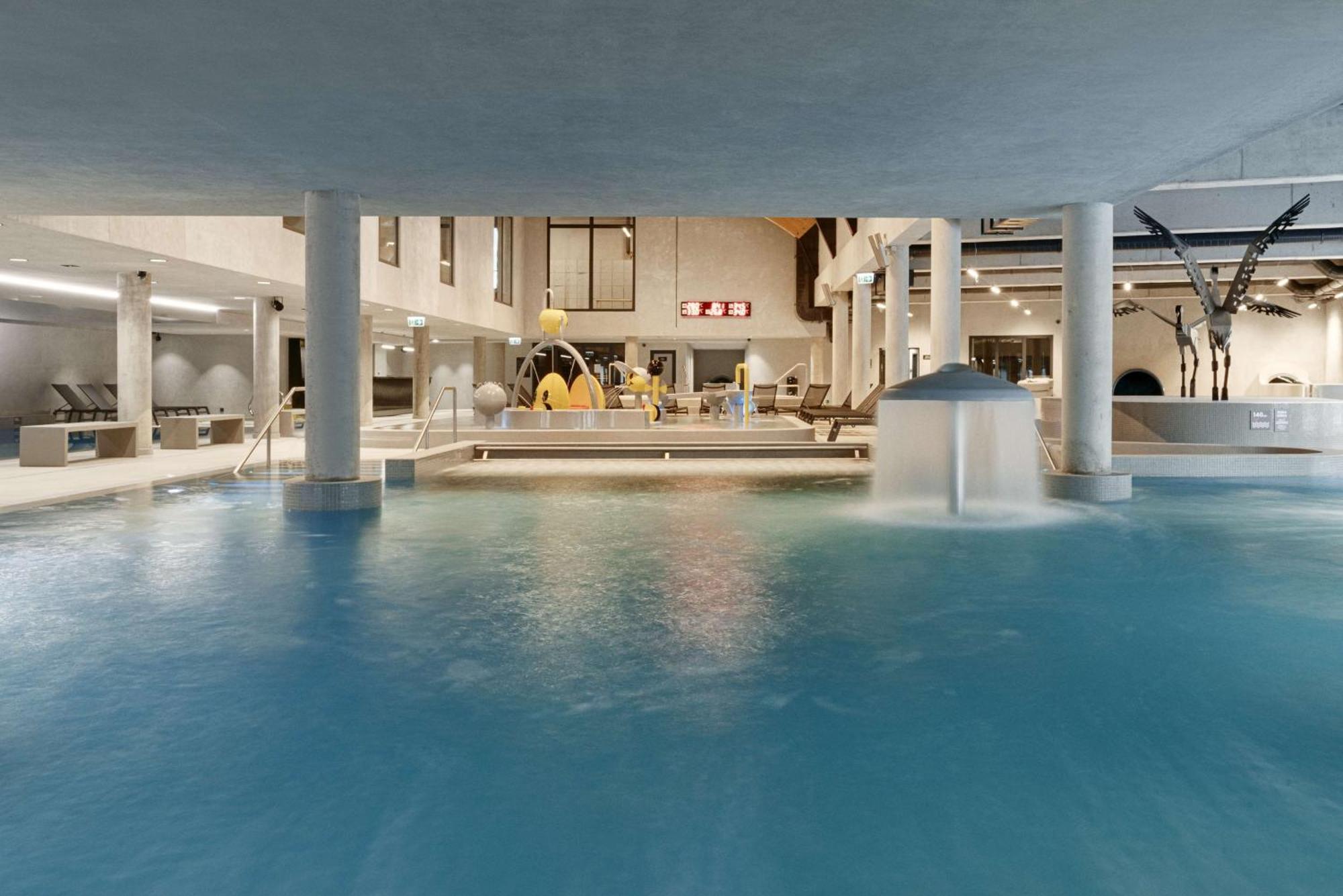 Radisson Blu Resort & Conference Center, Ostroda Mazury Kültér fotó The spa at the Hotel