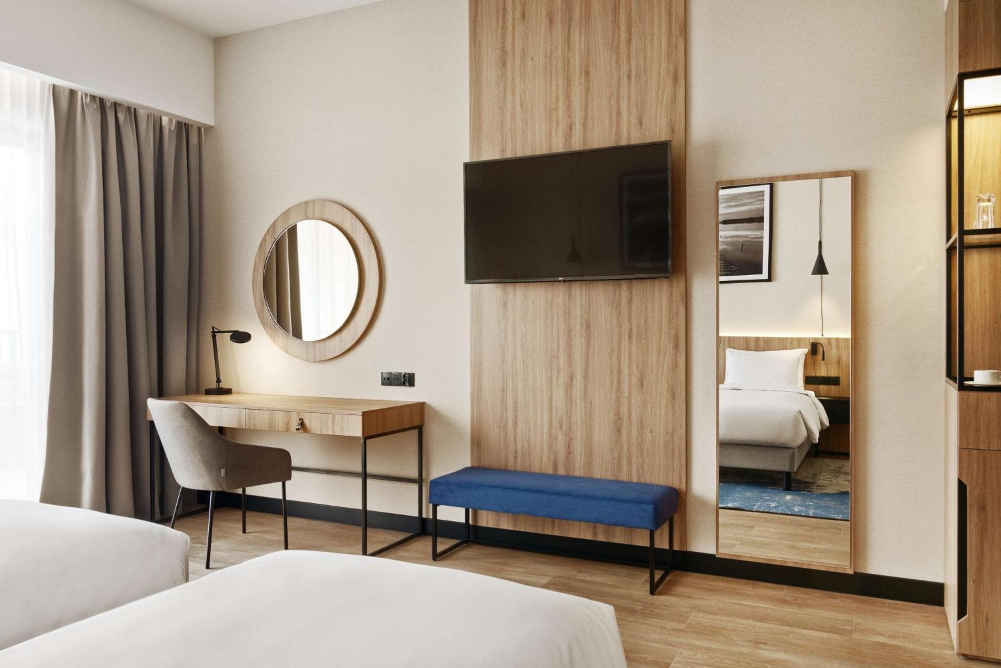 Radisson Blu Resort & Conference Center, Ostroda Mazury Kültér fotó A room at the hotel