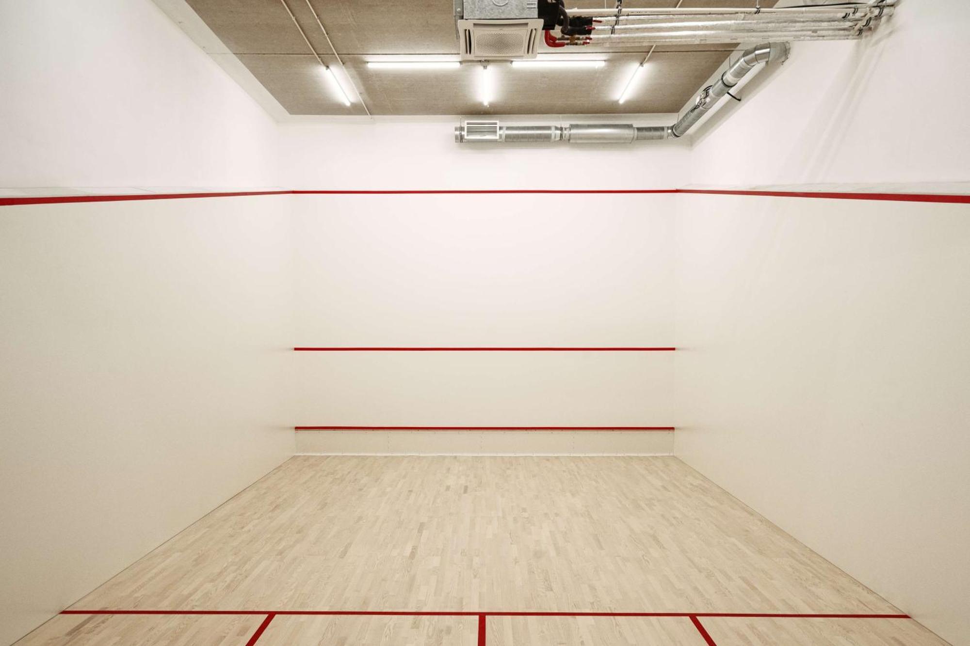 Radisson Blu Resort & Conference Center, Ostroda Mazury Kültér fotó Squash court